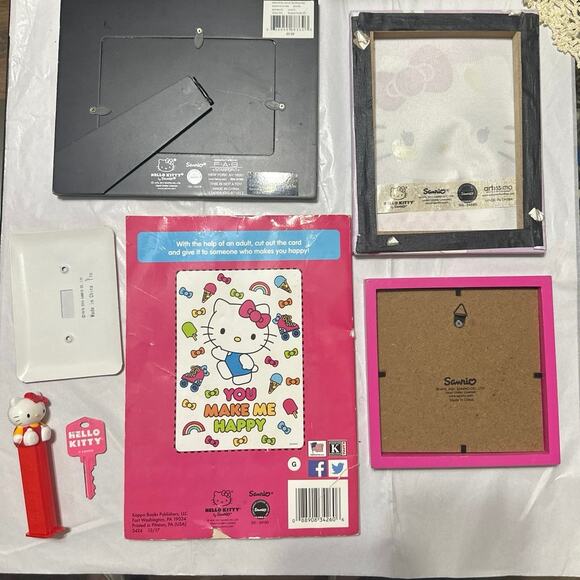 Hello Kitty Loot #2-bag, word find, frame, 2pictures, light wall cover,pez & key - Picture 5 of 12